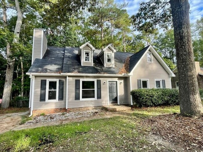 Building Photo - St. Andrews- Offering Self Guided Tour wit...