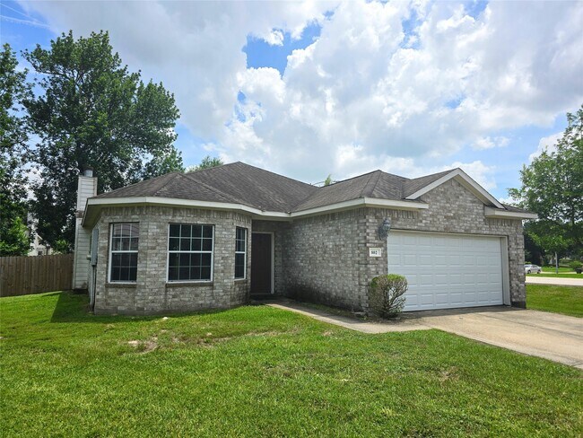 Building Photo - 802 Marksey Ct