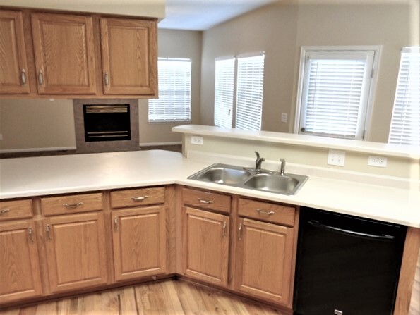 Building Photo - 10530 Humboldt Peak Way