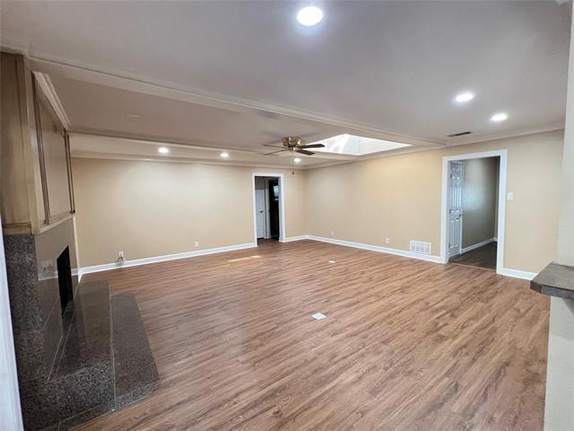 Building Photo - 208 Shelmar Dr