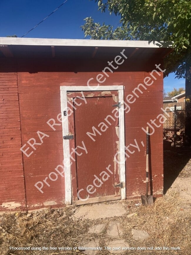 Building Photo - 529 S 450 W