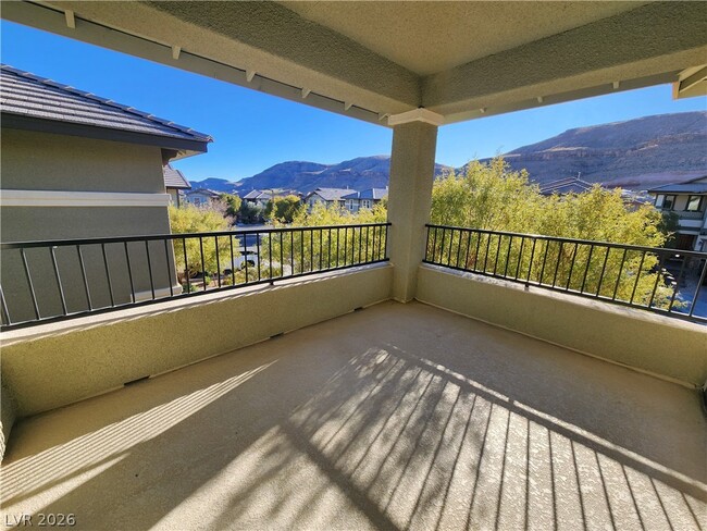 Building Photo - 5476 Sentinel Point Ct