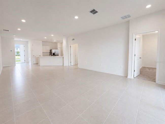 Building Photo - 5201 Green Belt Dr