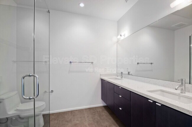 Building Photo - 2856 C St