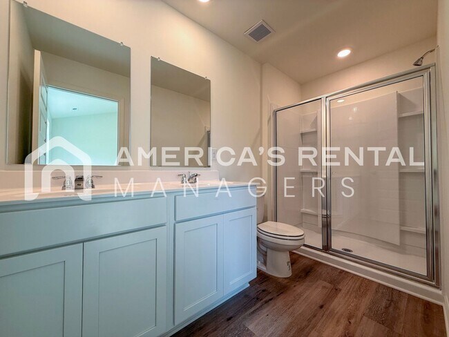 Building Photo - Coming Soon! Available to View NOW!!!