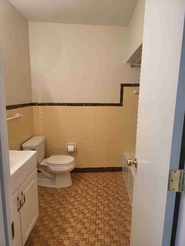 Building Photo - 6511 Pearl Rd