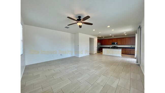 Building Photo - 11442 E Dry Wind Dr