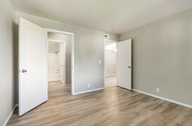 Building Photo - 7201 Station Creek Way