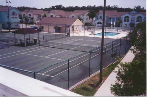 Building Photo - Large 2 master suites