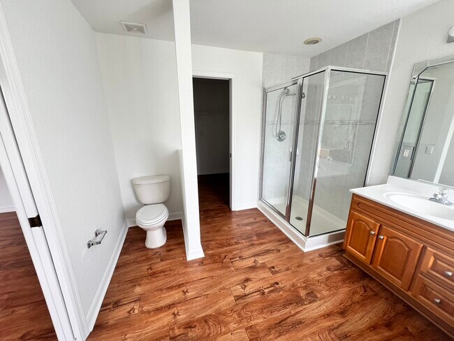 Building Photo - 10900 SW 45th Terrace