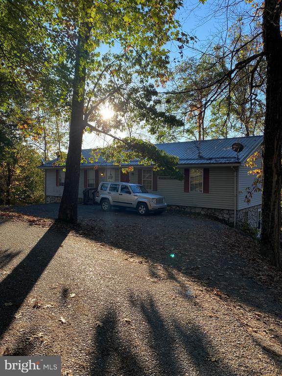 Building Photo - 6 Westridge Dr