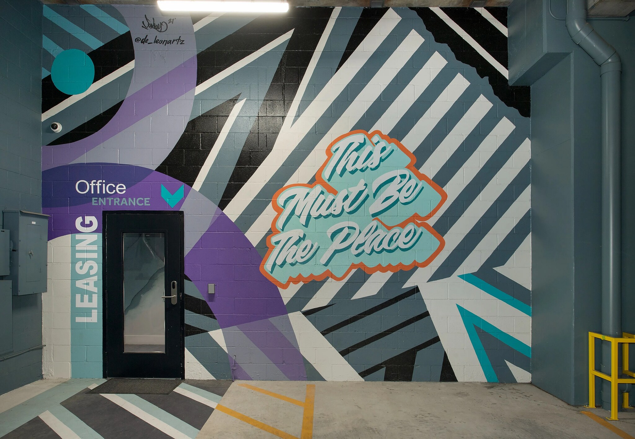 Building Photo - 1111 Shepherd Dr