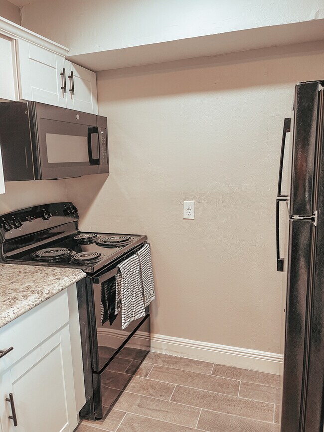 Building Photo - 5226 Perry St