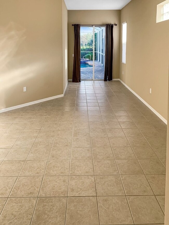 Building Photo - Annual 4-Bedroom, 3-Bath Pool Home with Outdoor Kitchen in Lakewood Ranch Greenbrook Village