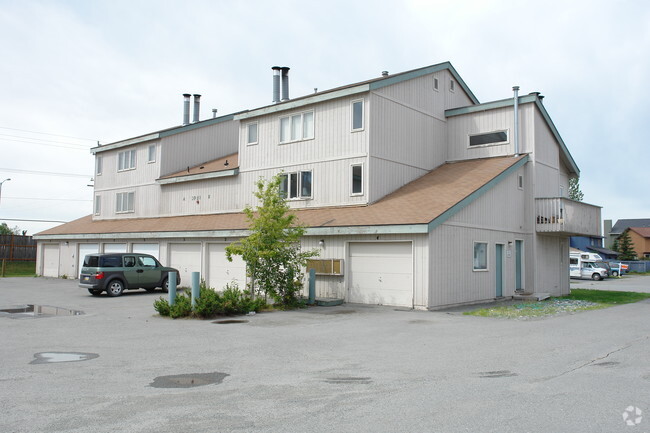 Building Photo - Dimond  