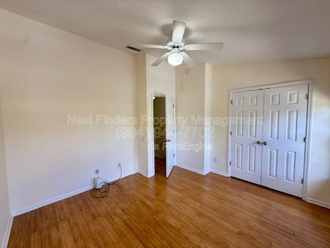 Building Photo - 12311 Kensington Lakes Dr