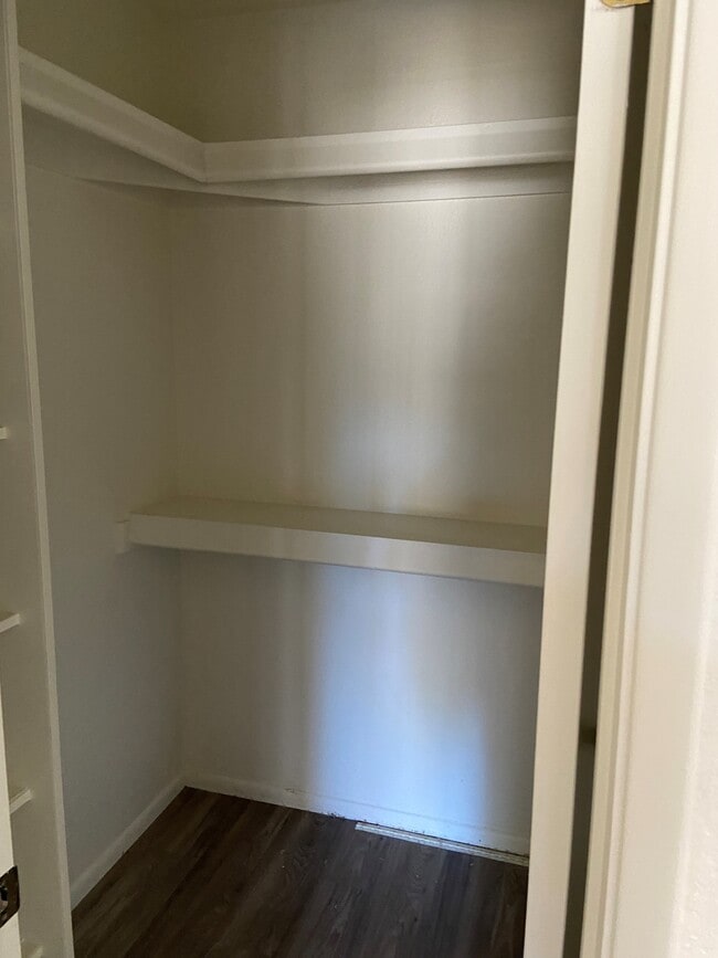 Building Photo - 3083 Shoshone Pl