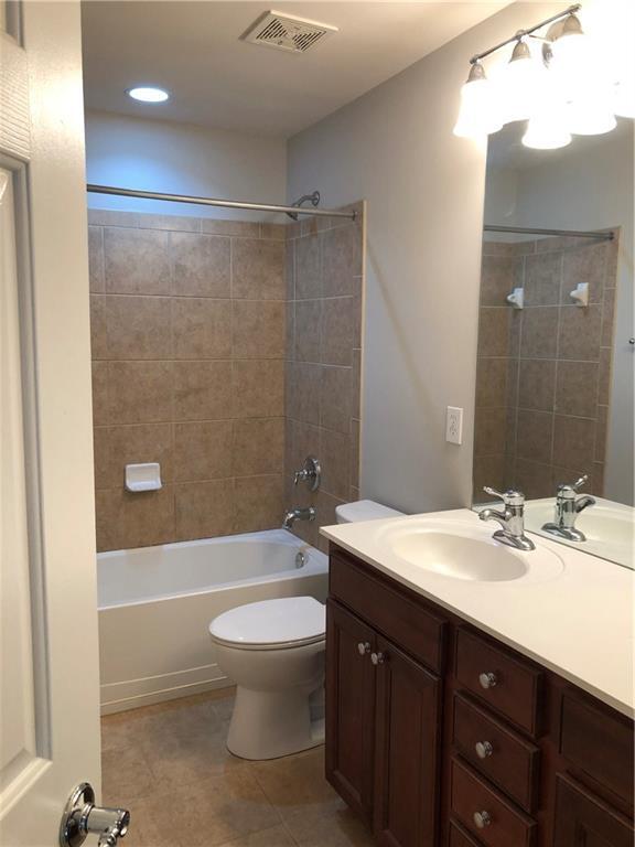 Building Photo - 180 Hammersmith Dr