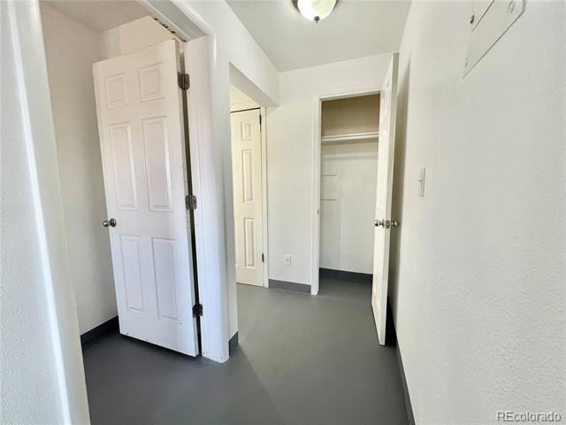 Building Photo - 1090 S Eliot St