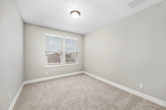 Building Photo - 13207 Terania Clf Trce