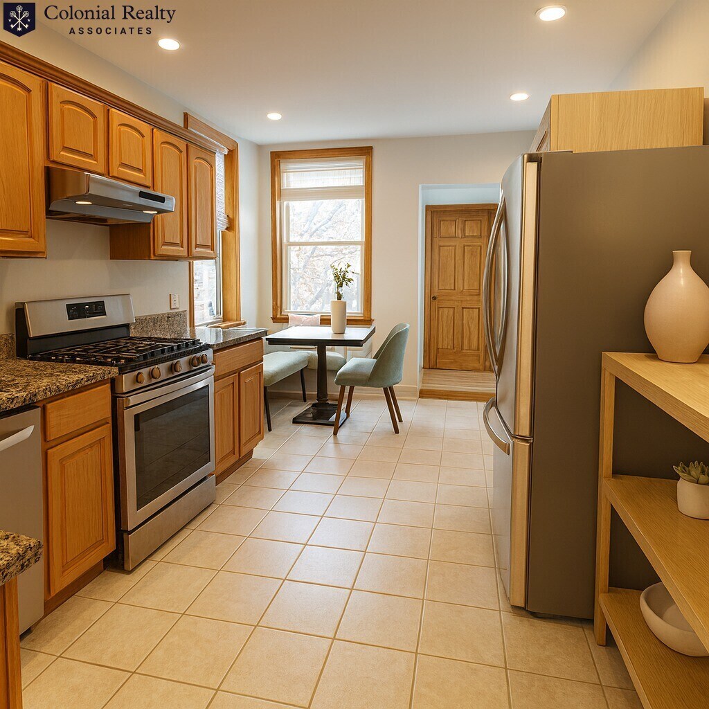 Building Photo - 25 Gibbs St