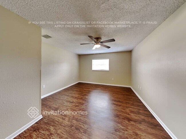 Building Photo - 4830 S Gachet Blvd