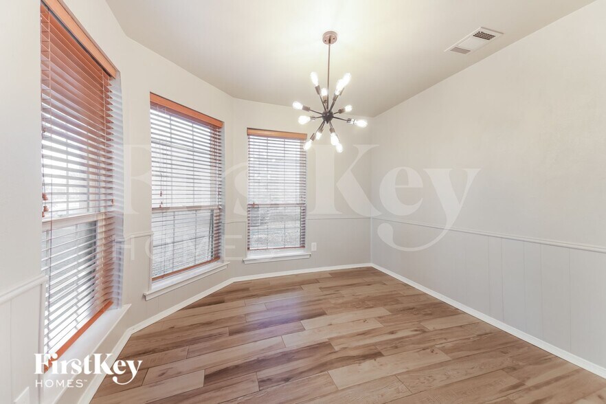 Building Photo - 6309 Topaz Way