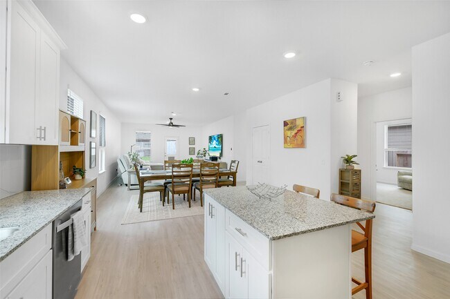 Building Photo - 16910 Elm Grove Road