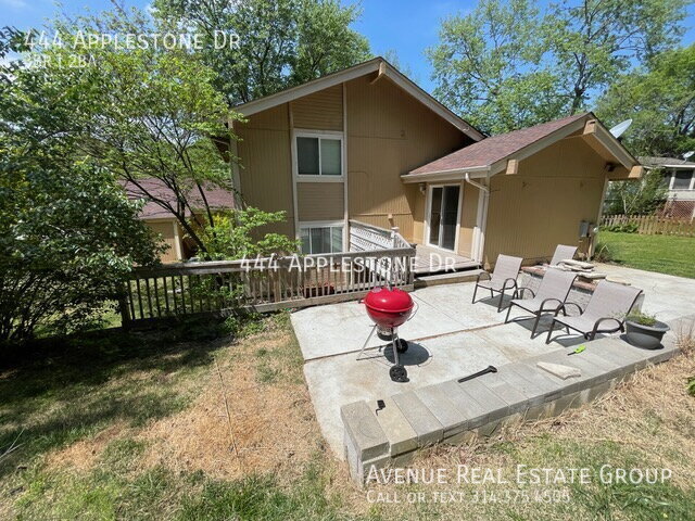 Building Photo - 444 Applestone Dr