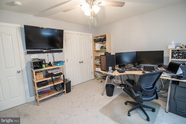 Building Photo - 24676 Broad Creek Dr