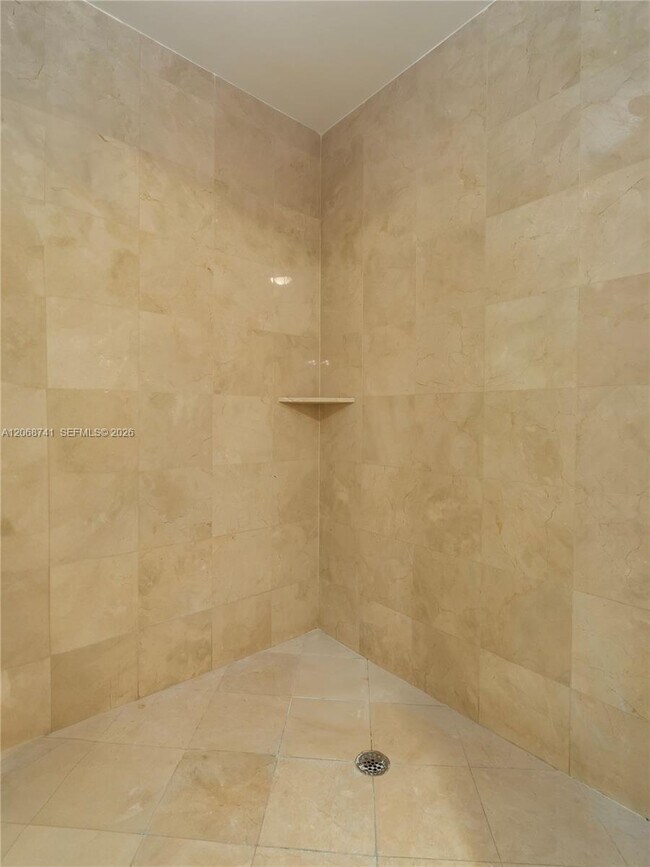 Building Photo - 18101 Collins Ave