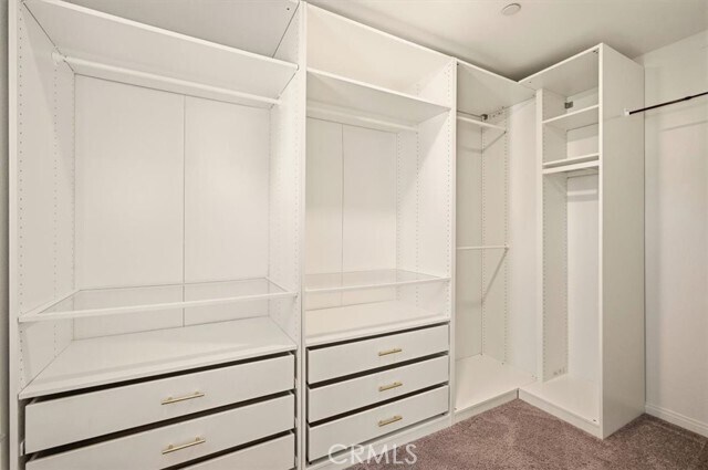 Building Photo - 14051 Diamond