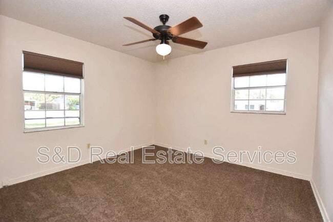 Building Photo - 1503 Hanson Ave