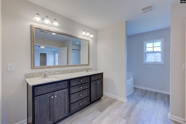 Building Photo - 139 Texas Black Way