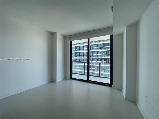 Building Photo - 1300 S Miami Ave