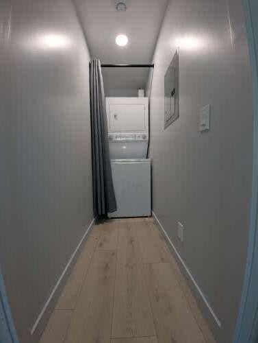 Building Photo - 1637 Grove Rd