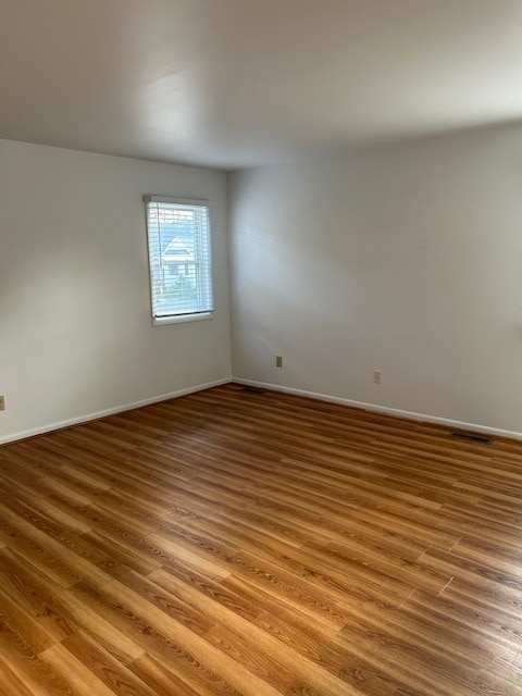 Building Photo - 347 Green Rock