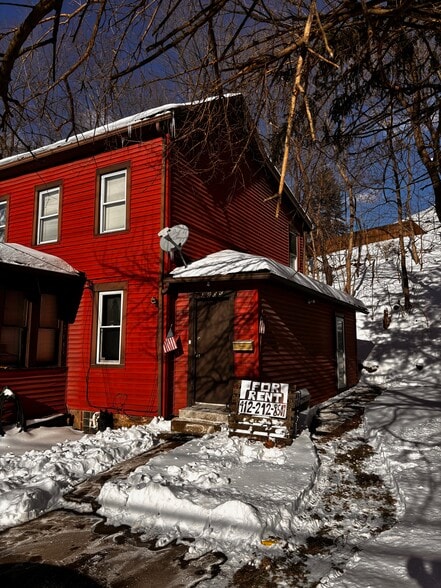 Building Photo - 3805 Greensprings Ave