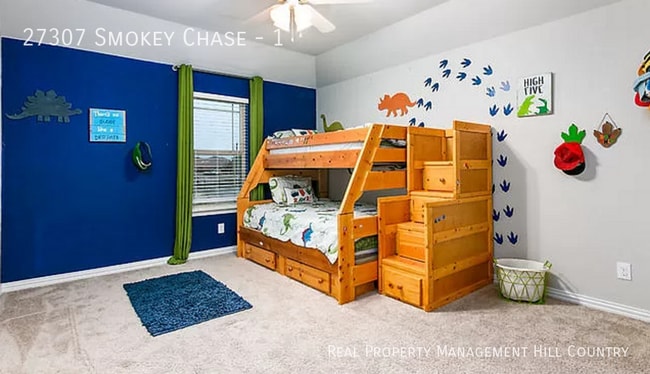 Building Photo - 27307 Smokey Chase