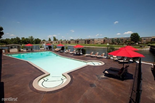 Building Photo - 2 br, 2 bath Condo - 6824 Lyrewood Lane #132