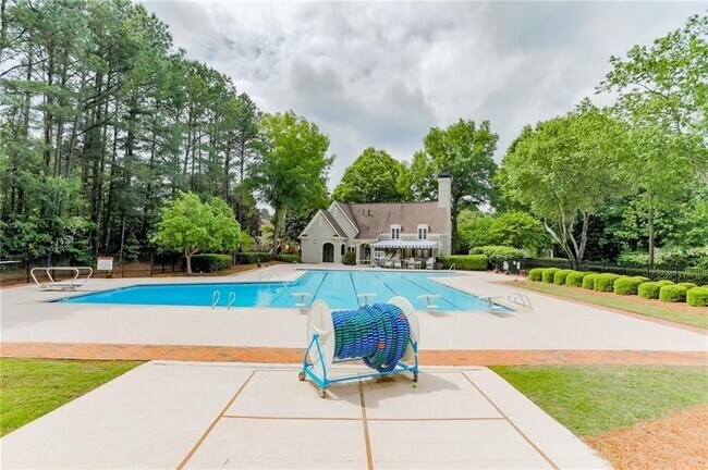 Building Photo - 4941 Gaskin Walk