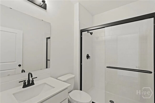Building Photo - Beautiful 5-Bedroom, 3-Bath Home in Bloomingdale – Pet Friendly!