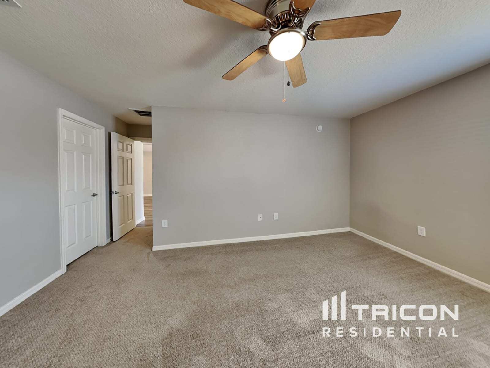 Building Photo - 229 Cascara Ln