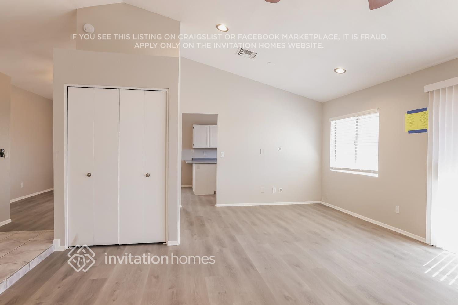 Building Photo - 907 W Ross Ave