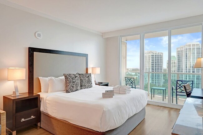 Building Photo - 2889 McFarlane Rd