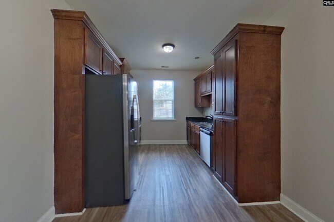 Building Photo - 11 Sedge Ct