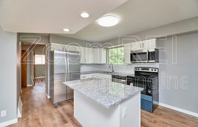 Building Photo - 9537 Cote Brilliante Ave