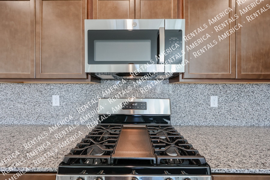 Building Photo - 25426 N 148th Dr