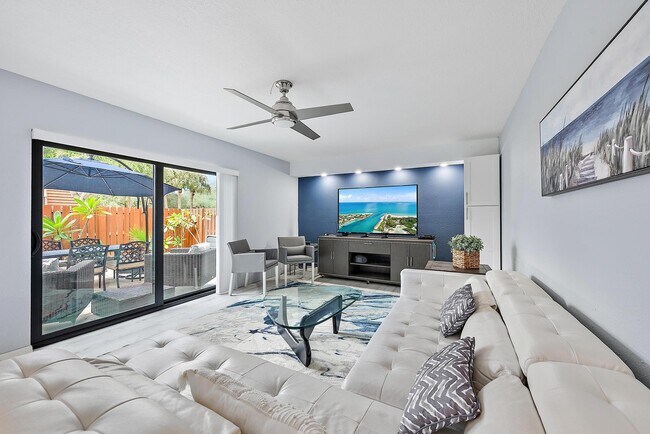 Building Photo - 2902 29th Ct