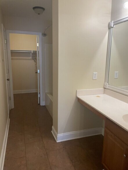 Master bathroom, separate toilet. Walk in closet. - 10323 Daisy Vestry Rd